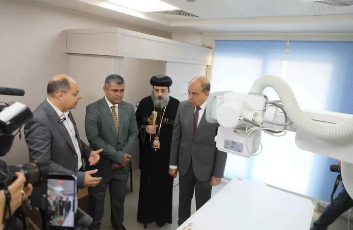 محافظ المنيا يشهد بدء تشغيل مستشفى الرجاء التخصصى بأبوقرقاص