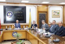 رئيس جامعة المنيا يترأس لجنة اختيار عميد كلية ” الألسن