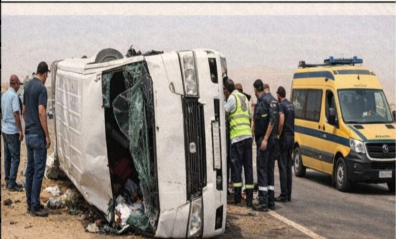 إصابة 8 أشخاص في انقلاب ميكروباص بطريق القاهرة–أسيوط الصحراوي بالفيوم