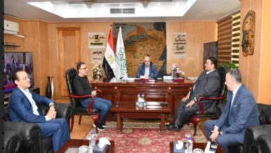 شراكة تنموية بين محافظة الفيوم و«بتروسيلا» لدعم الخدمات وتحسين جودة الحياة بالمناطق المحيطة بحقول البترول