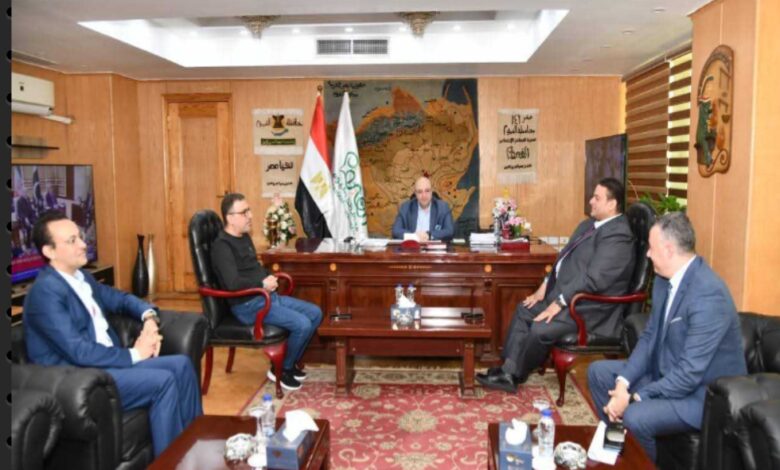 شراكة تنموية بين محافظة الفيوم و«بتروسيلا» لدعم الخدمات وتحسين جودة الحياة بالمناطق المحيطة بحقول البترول