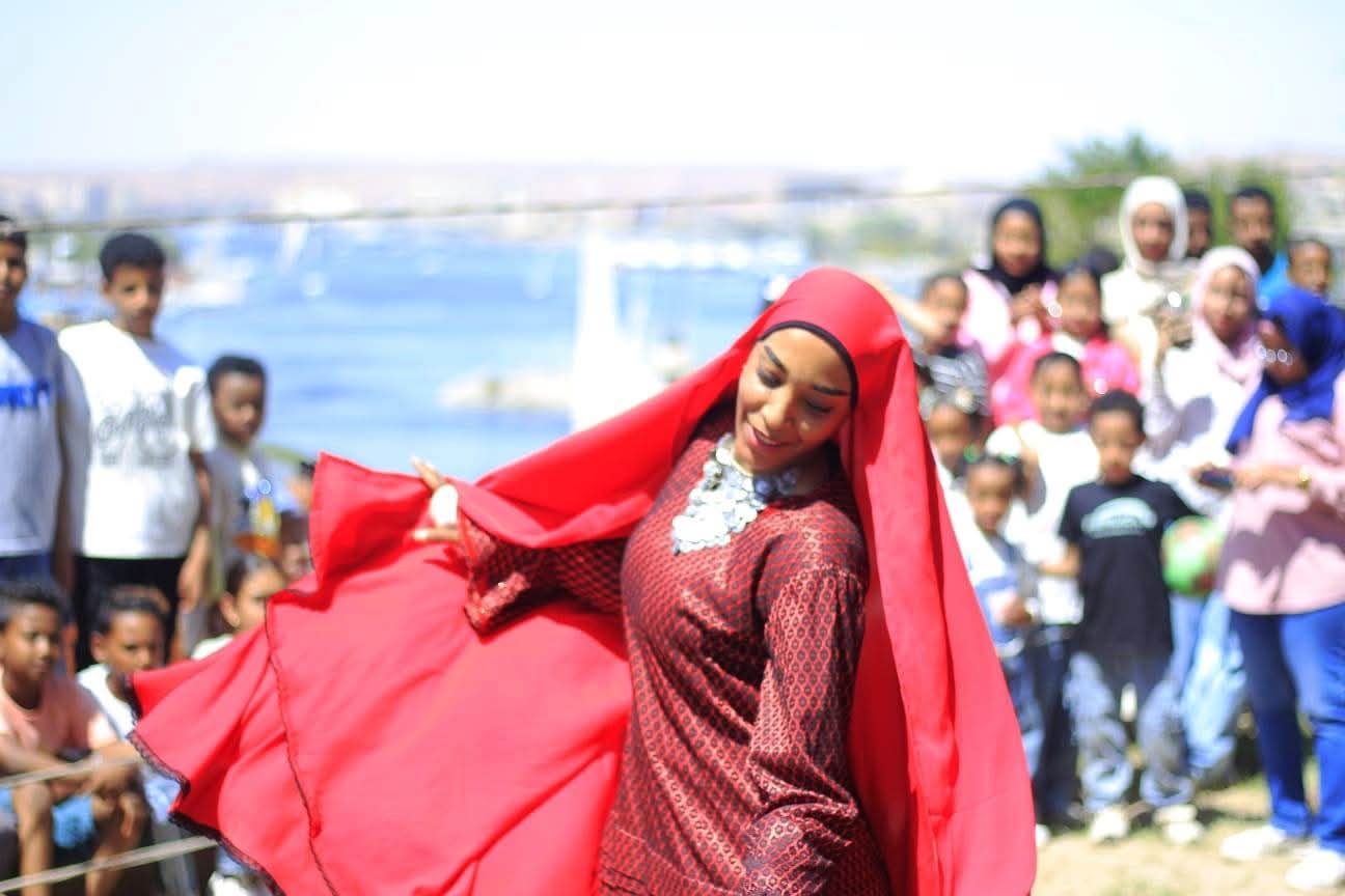 وزارة الثقافة تقدم باقة متميزة من الفقرات الفنية بالحدائق بأسوان