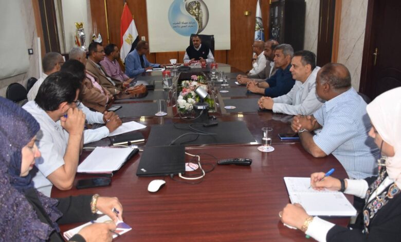 مياه الأقصر تعقد اجتماع التنسيقية العليا لمبادرة ” صحتنا فى بيئتنا “