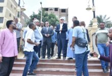 “محافظ الأقصر” يتفقد كورنيش النيل بإسنا ويوجه بطرح14محل للتعاقد