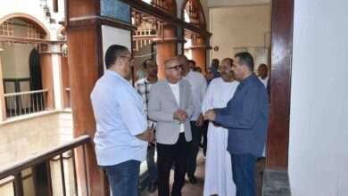 ” محافظ الأقصر” يستجيب لمطالب أهالى الكرنك ويوجه بسرعة التنسيق مع الجهات المعنية