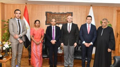 الفيوم تبحث تعزيز التعاون الاستثماري مع سريلانكا في السياحة والصناعة