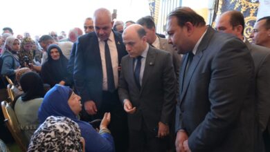  محافظ الغربية يتفقد القافلة الطبية المجانية بقرية دهتوره بمركز زفتى 