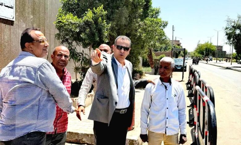 “رئيس مدينة الأقصر” يتابع أعمال النظافة ورفع الإشغالات بمحيط الكنائس “رئيس مدينة الأقصر” يتابع أعمال النظافة ورفع الإشغالات بمحيط الكنائس