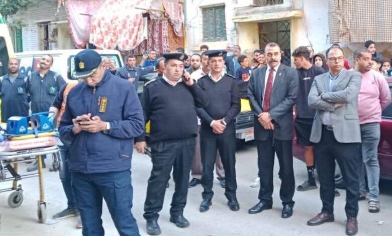 انهيار داخلى بعقار كائن بمنطقة منشية النزهة بوسط الإسكندرية انهيار داخلى بعقار كائن بمنطقة منشية النزهة بوسط الإسكندرية