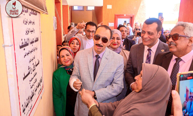 محافظ سوهاج يفتتح مدرستي ” نجع العرب سلمى” و”محمد حسان الحكيم ” بقرية إدفا بسوهاج