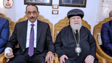 محافظ سوهاج يزور المطرانيات لتقديم التهنئة للأخوة الأقباط بمناسبة عيد القيامة المجيد