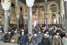 مدير أوقاف سوهاج يعقد اجتماعًا بأئمة بندر سوهاج