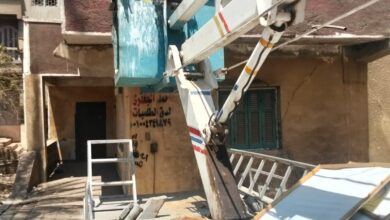 محافظ الشرقية إزالة ٥٠٤ إعلان وتوفيق أوضاع ١٨١٨ بميادين المحافظة