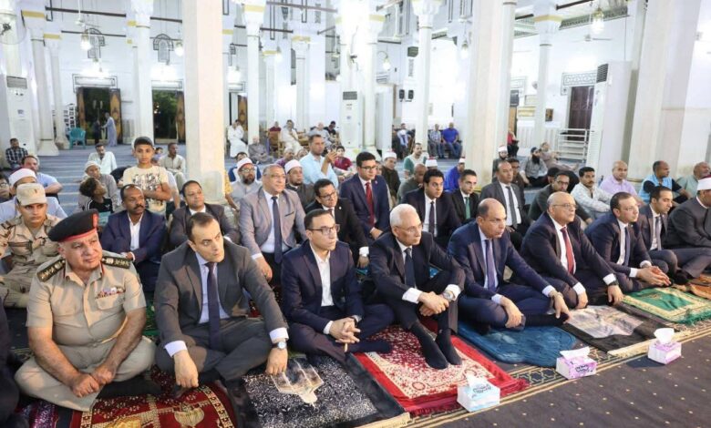 محافظ المنيا يشهد احتفالية الأوقاف بالعام الهجري الجديد 1448 بمسجد صلاح الدين محافظ المنيا يشهد احتفالية الأوقاف بالعام الهجري الجديد 1448 بمسجد صلاح الدين