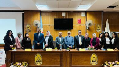 مناقشة مشروعات تخرج طلاب العلاقات العامة بإعلام سوهاج وسط إشادة واسعة من لجنة المناقشة بإبداعات الطلاب 