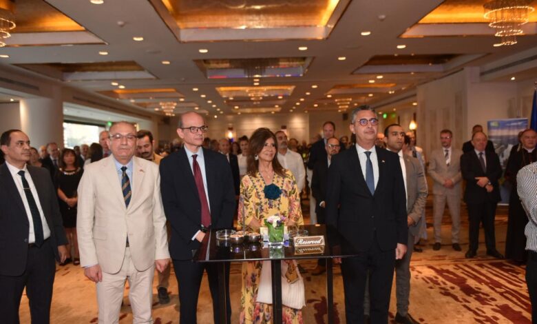 الدكتور شريف فاروق يشارك في احتفال سفارة جمهورية سلوفينيا باليوم الوطني الدكتور شريف فاروق يشارك في احتفال سفارة جمهورية سلوفينيا باليوم الوطني