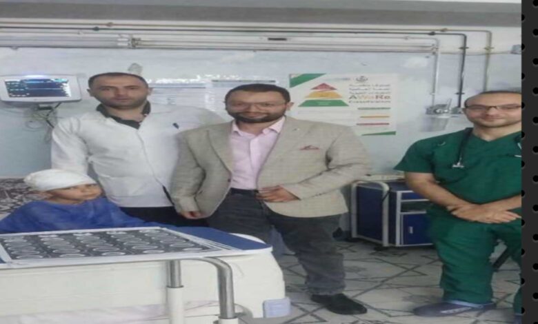 جراحة دقيقة تنقذ طفلًا من إصابة بالغة في الرأس بعد سقوط مروحة سقف عليه