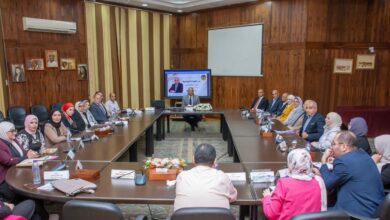 رئيس جامعة طنطا يختتم دورة «إعداد القادة الأكاديميين» بمحاضرة حول فن القيادة الجامعية رئيس جامعة طنطا يختتم دورة «إعداد القادة الأكاديميين» بمحاضرة حول فن القيادة الجامعية