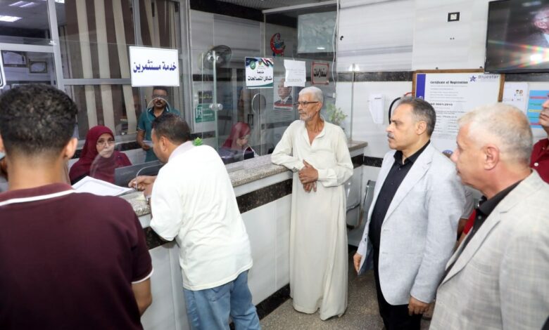  محافظ الشرقية يُتابع سير إجراءات العمل بالمركز التكنولوجي بمدينة فاقوس