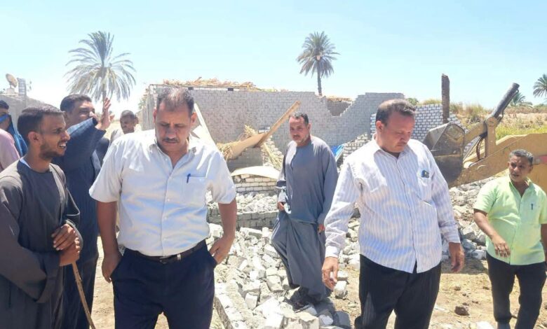 محافظة سوهاج: حملة مكبرة لإزالة التعديات على الأراضي الزراعية وأملاك الدولة بمركز البلينا محافظة سوهاج: حملة مكبرة لإزالة التعديات على الأراضي الزراعية وأملاك الدولة بمركز البلينا