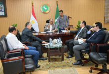محافظ الشرقية يستقبل عددا من أعضاءالشيوخ والنواب لبحث المشكلات