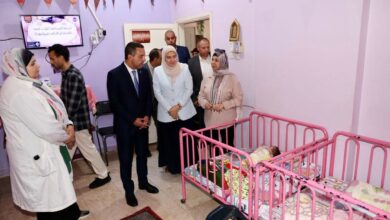 جولة مفاجئة تكشف أوجه القصور.. محافظ المنوفية يحيل مسؤولين للتحقيق ويوجه باستجابات عاجلة لمرضى الغسيل الكلوي