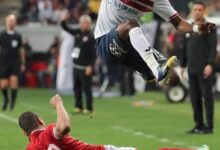 مدافع الأهلى ومنتخب مصر يعتزل كرة القدم بعد الخروج من كأس العالم