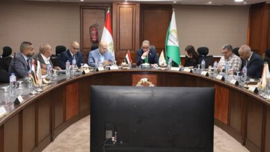 محافظ الجيزة يبحث مع نواب السادس من أكتوبر والشيخ زايد والواحات البحرية احتياجات المواطنين