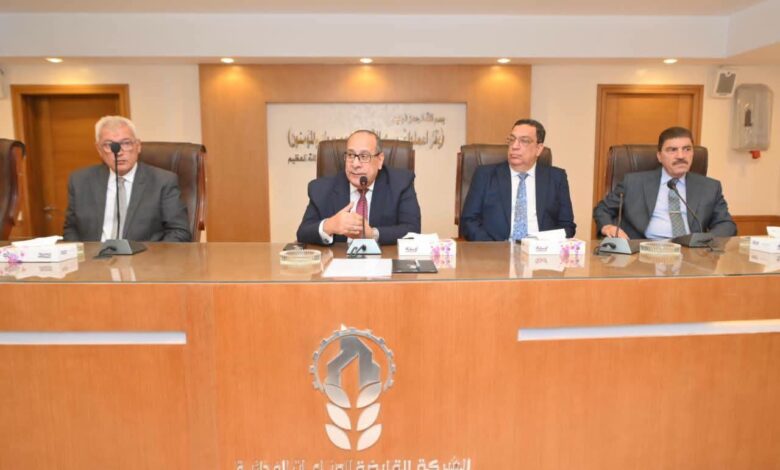 الشركة القابضة للصناعات الغذائية تُكرّس نموذج الإدارة القريبة وتكرم متميزيها
