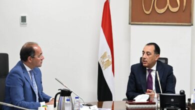 رئيس الوزراء يُتابع مع وزير المالية عددا من ملفات العمل