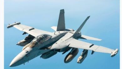 طائرة الحرب الإلكترونية الأمريكية بوينج إي إيه-18جي جرولير (Boeing EA-18G Growler)