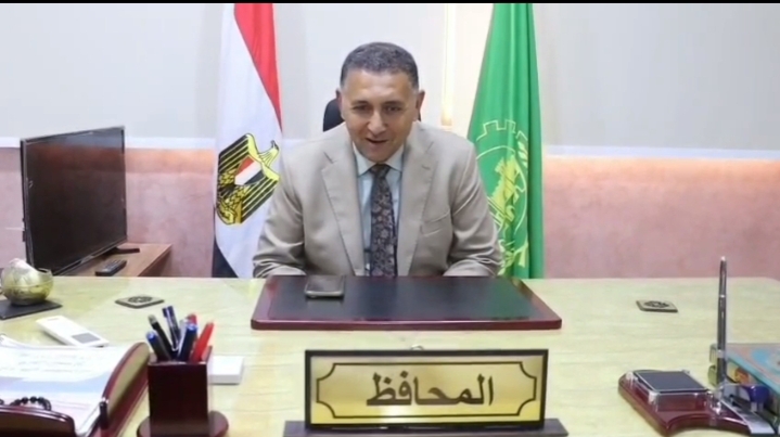 محافظ القليوبية يهنئ هاتفيًا أوائل الجمهورية من أبناء المحافظة ويعلن تكريمهم في احتفالية المحافظة