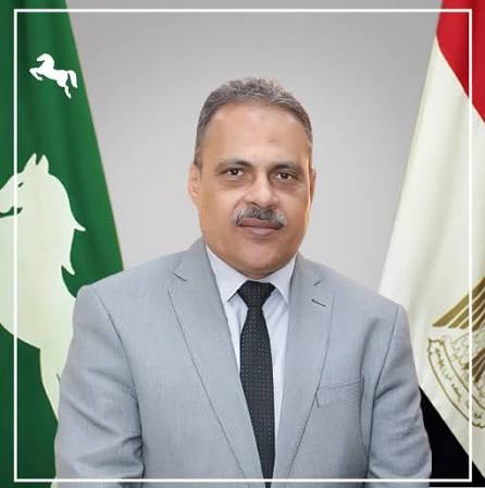 محافظ الشرقية: يهنئ الطالبتين اوائل التعليم الفنى يالشرقية   