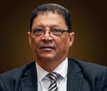 القحيف للمنتخب المصري لكرة القدم: قدر الله وما شاء فعل.. لقد صنعتم تاريخًا يُفتخر به القحيف للمنتخب المصري لكرة القدم: قدر الله وما شاء فعل.. لقد صنعتم تاريخًا يُفتخر به