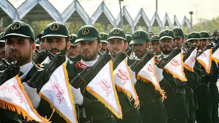 “أوهام الهزيمة”.. الحرس الثوري الإيراني يكذب ترامب بشأن وجود محادثات سرية “أوهام الهزيمة”.. الحرس الثوري الإيراني يكذب ترامب بشأن وجود محادثات سرية