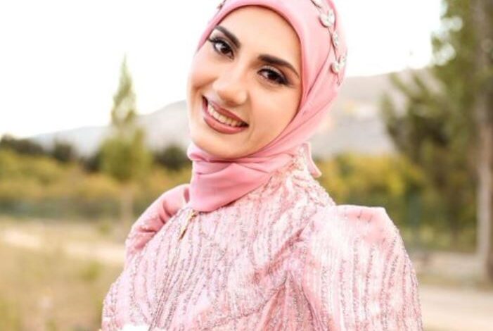 جيش الإحتلال يقتل عروسا لبنانية بعد يومين من زفافها خلال غارات جوية جنوب البلاد جيش الإحتلال يقتل عروسا لبنانية بعد يومين من زفافها خلال غارات جوية جنوب البلاد