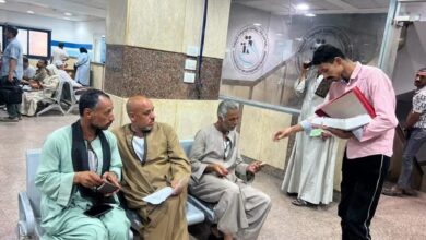 نموذج إيجابي من داخل أحد مكاتب التأمينات.. حسن استقبال المواطنين ولفتة إنسانية بمناسبة المولد النبوي
