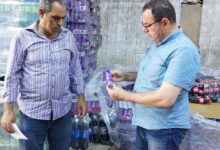 ضبط كميات من المخلفات والسلع الفاسدة و ألاف من زجاجات مشروبات طاقة مجهولة المصدر بالجيزة