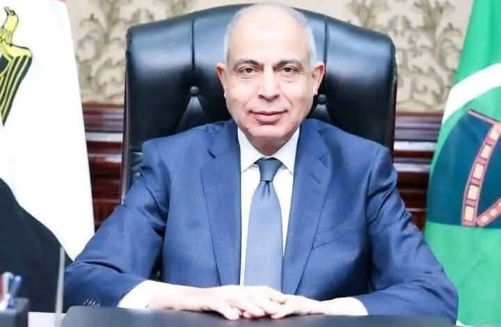 محافظ المنيا .. خدمات صحية أقرب للمواطن ورعاية أفضل لأهالينا في القرى الأكثر احتياجًا محافظ المنيا .. خدمات صحية أقرب للمواطن ورعاية أفضل لأهالينا في القرى الأكثر احتياجًا