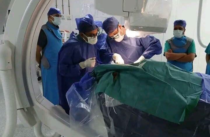  26 قسطرة قلبية في يومين.. تدخلات عاجلة وحالات معقدة تحت السيطرة بمستشفى طهطا النموذجي