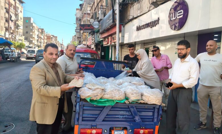 وكيل تموين الإسكندرية يجري جولات تفقدية على المخابز البلدية و منافذ بيع الخبز المتنقلة