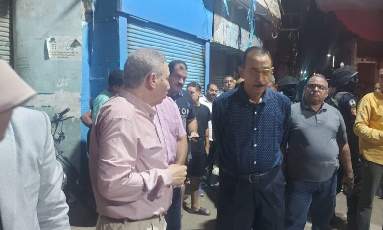  محافظ سوهاج ومدير الأمن يتفقدان موقع انهيار منزل و مصرع طفل أسفل الأنقاض