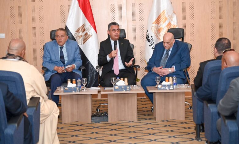 وزير التموين يبحث مع الاتحاد العام للغرف التجارية والشعبة العامة للمخابز تطوير منظومة الخبز ودعم استقرار قطاع المخابز وزير التموين يبحث مع الاتحاد العام للغرف التجارية والشعبة العامة للمخابز تطوير منظومة الخبز ودعم استقرار قطاع المخابز