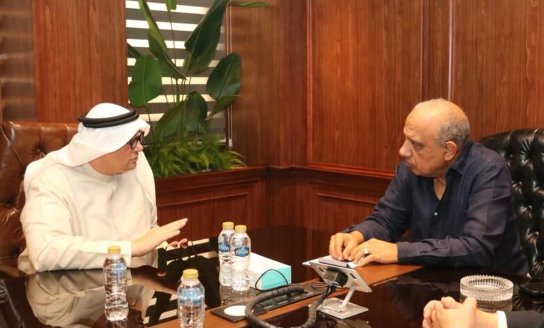 وزير الكهرباء يبحث مع «مصدر» تسريع مشروعات الطاقة المتجددة وزير الكهرباء يبحث مع «مصدر» تسريع مشروعات الطاقة المتجددة