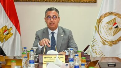 وزير التموين يعقد اجتماعًا موسعًا لوضع خطة عاجلة لضبط الأسواق وتوفير السلع للمواطنين
