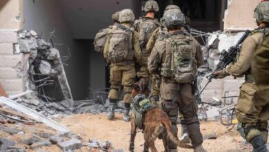 الاحتلال الإسرائيلي يزعم اغتيال قيادي بكتائب القسام في غارة على ديرالبلح