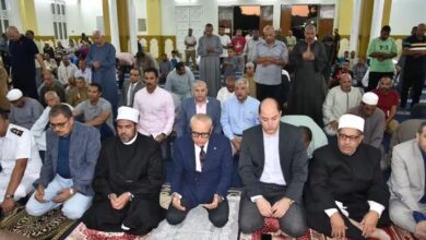 ” محافظ الأقصر” يشهد احتفالية الأوقاف بالمولد النبوي الشريف بمسجد ” السيد يوسف” بالكرنك