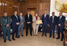 ” البنك الزراعى المصرى ” يهدى 1000قسيمة شراء مواد غذائية بقيمة 500ألف جنية لأهالى الأقصر
