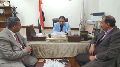 ” وكيل تعليم الأقصر” يلتقى نقيب المعلمين لتعزيز العملية التعليمية للطلاب