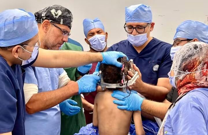 تكلفة الواحدة 480جنيها..” الكرنك الدولى بالأقصر” تجرى 3عمليات لمرضى الشلل الرعاش والديستونيا تكلفة الواحدة 480جنيها..” الكرنك الدولى بالأقصر” تجرى 3عمليات لمرضى الشلل الرعاش والديستونيا
